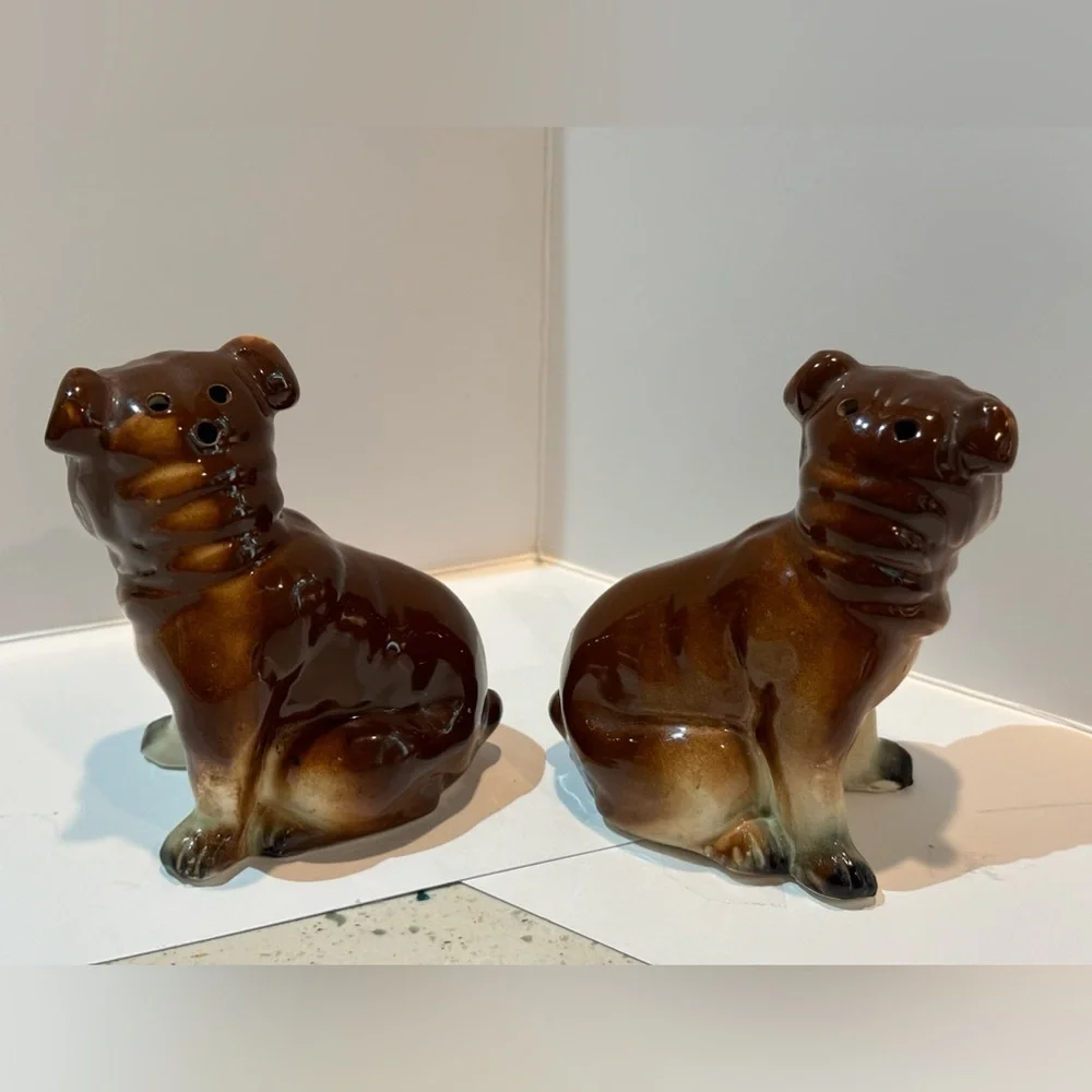 Vintage Antique Bulldog Puppies‎ Salt & Pepper Shakers Set Made in JAPAN